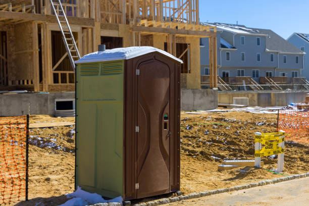 Best Luxury portable toilet rental  in Warren, IN
